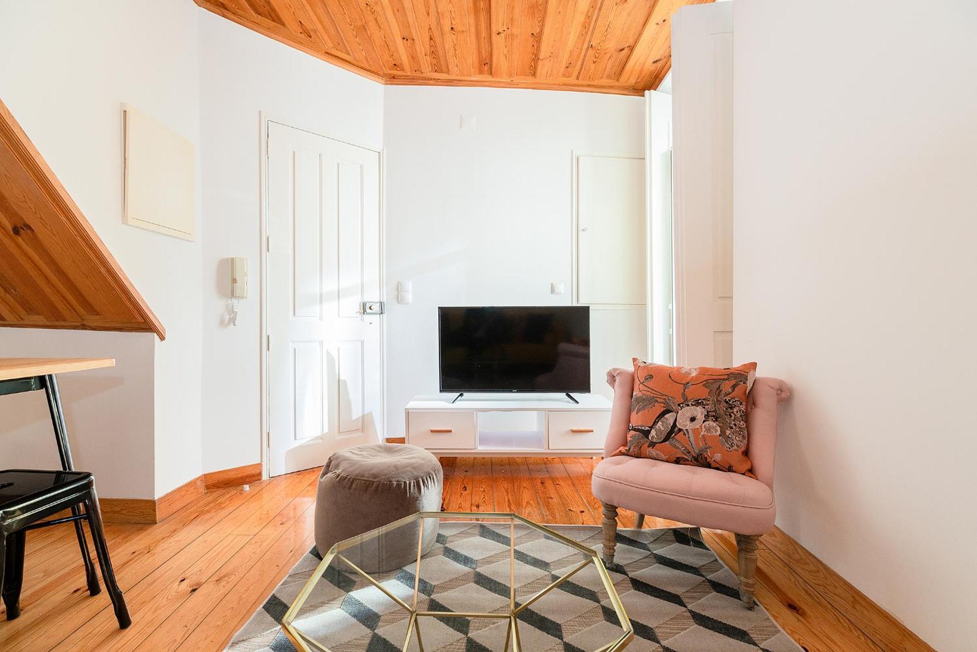 River View 1Bdr Apt In Alfama Close To Tram Lissabon Exterior foto